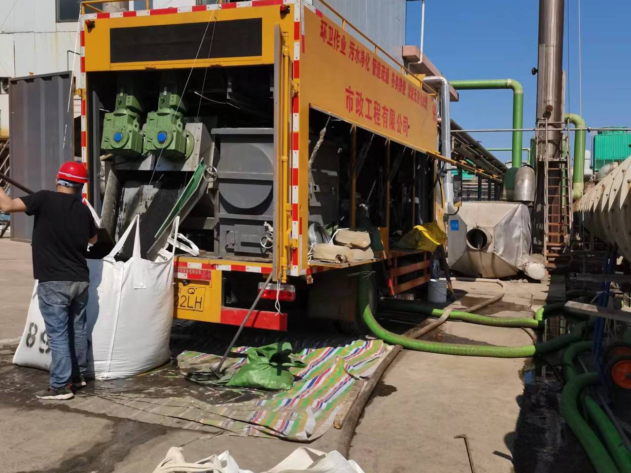 汝州淤泥压干处理